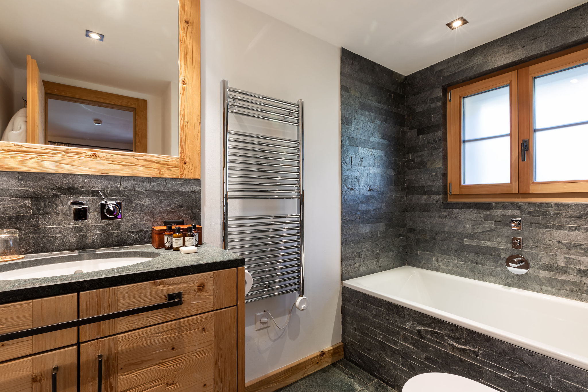 20210907-1644-3724-MSKY-2